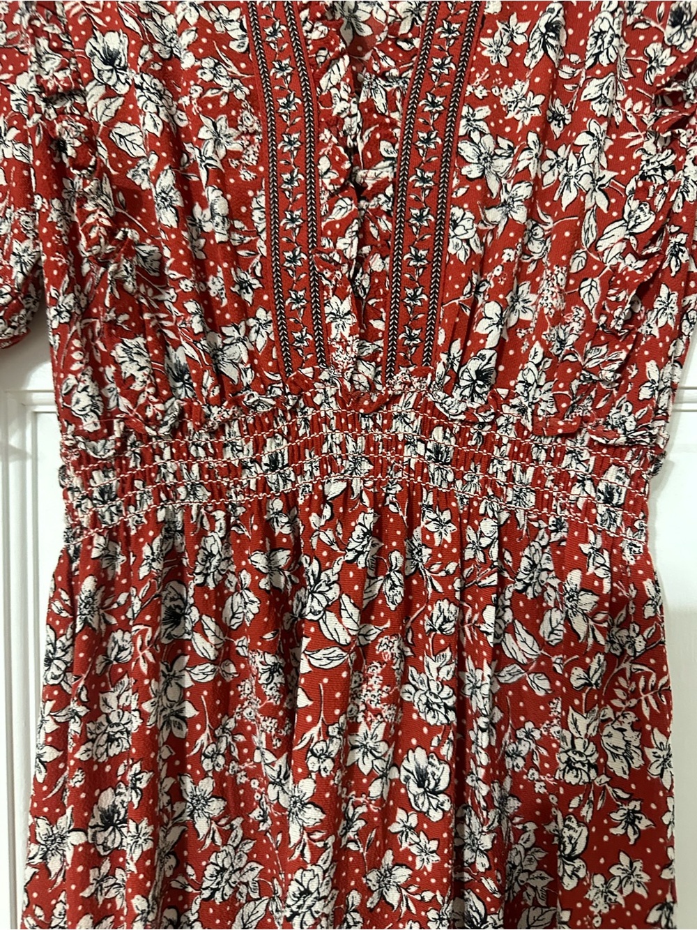 Max Studio Red Floral Maxi Dress with Smocked Waist - gorgeous! - Picture 5 of 8